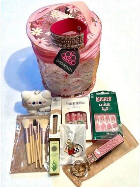 Cosmetic Bag Accessories